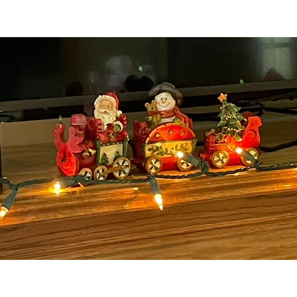 Santa Train train decor